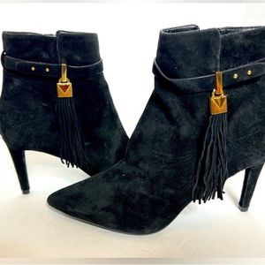.Michael Kors Black Suede ankle boots